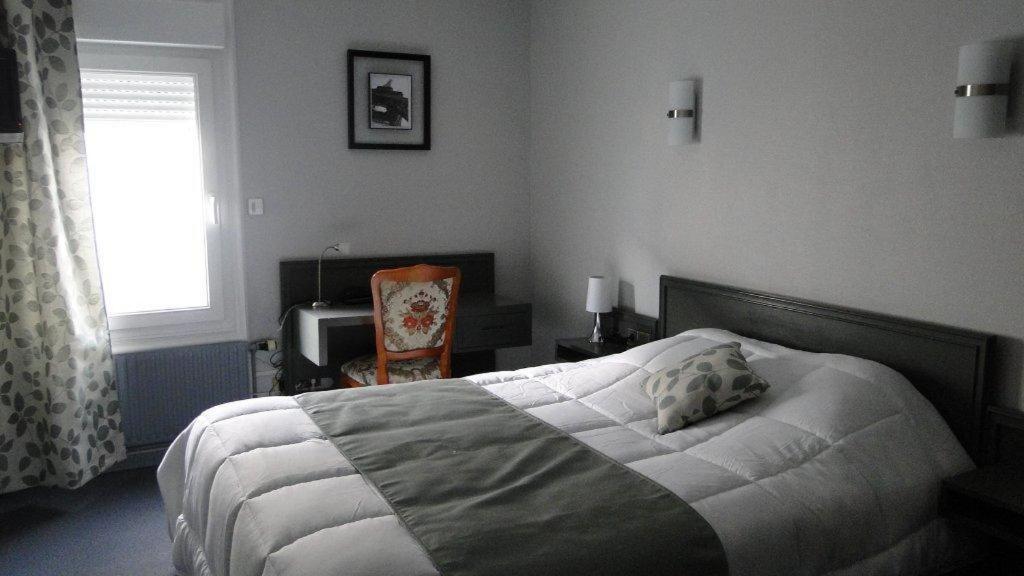 Hotel Le Saint Sébastien à Blendecques Chambre photo